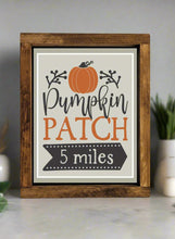 Load image into Gallery viewer, F1002 - Pumpkin Patch 5 Miles